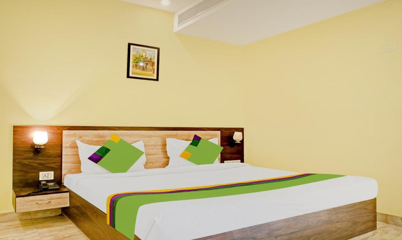 Treebo Trend Gupta Inn Varanasi Bagian luar foto