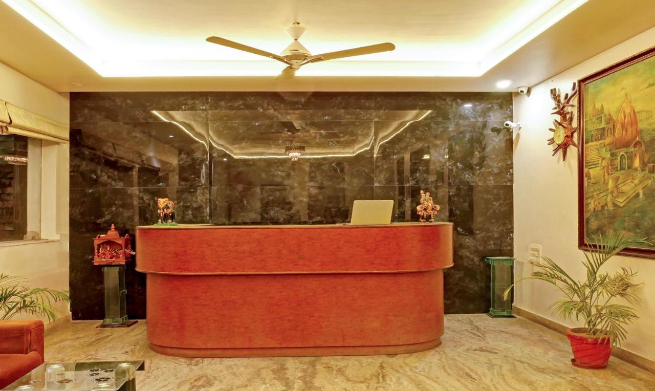 Treebo Trend Gupta Inn Varanasi Bagian luar foto