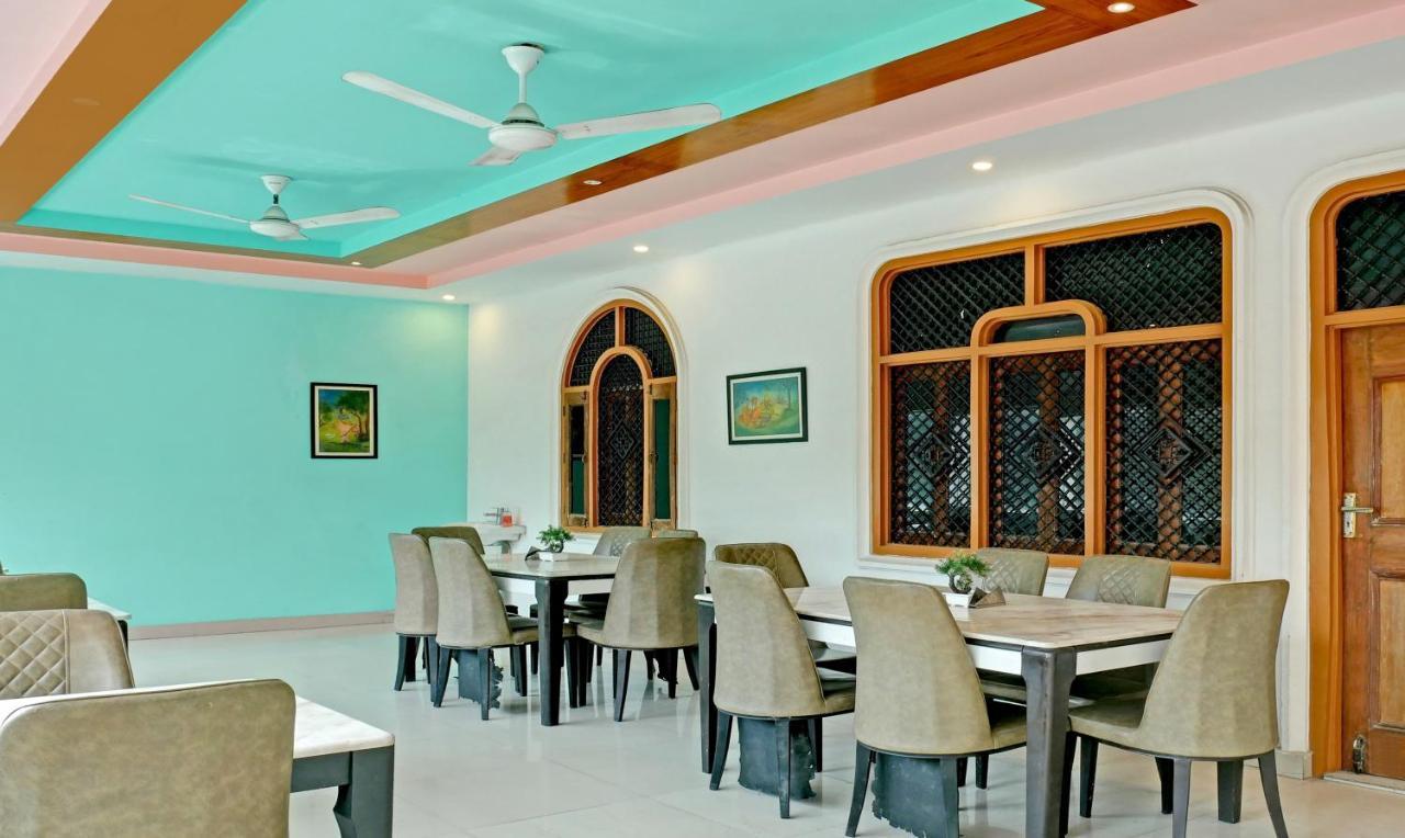 Treebo Trend Gupta Inn Varanasi Bagian luar foto