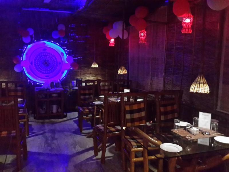 Treebo Trend Gupta Inn Varanasi Bagian luar foto
